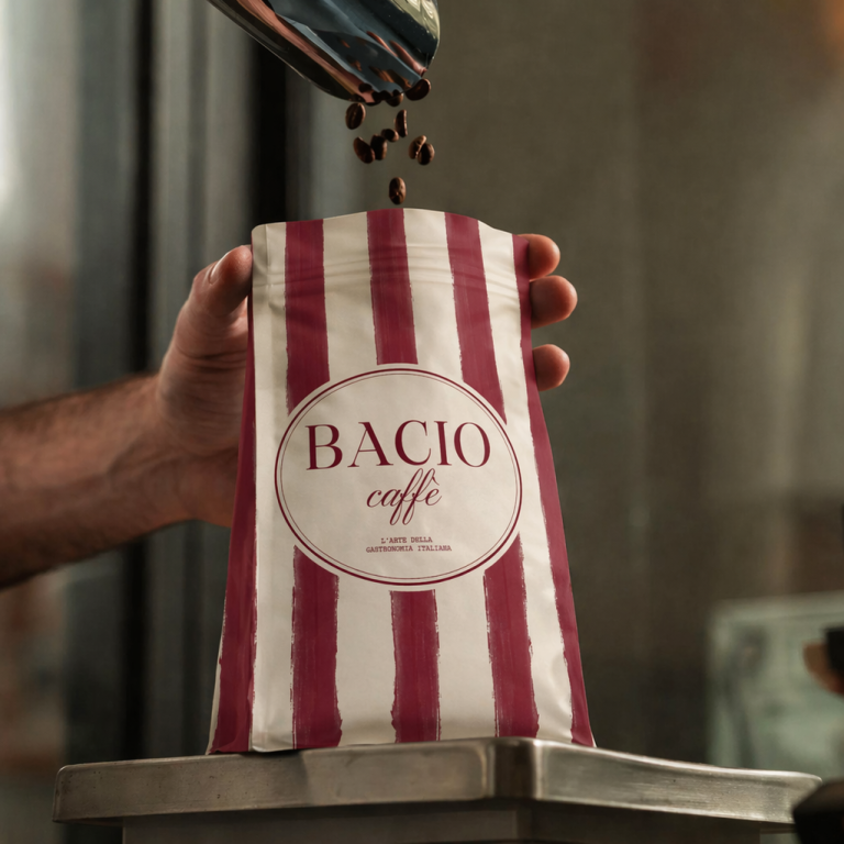 women-coffee-paris.jpg Café solidaire Women in Coffee par Caffè Vergnano distribué par Bacio.